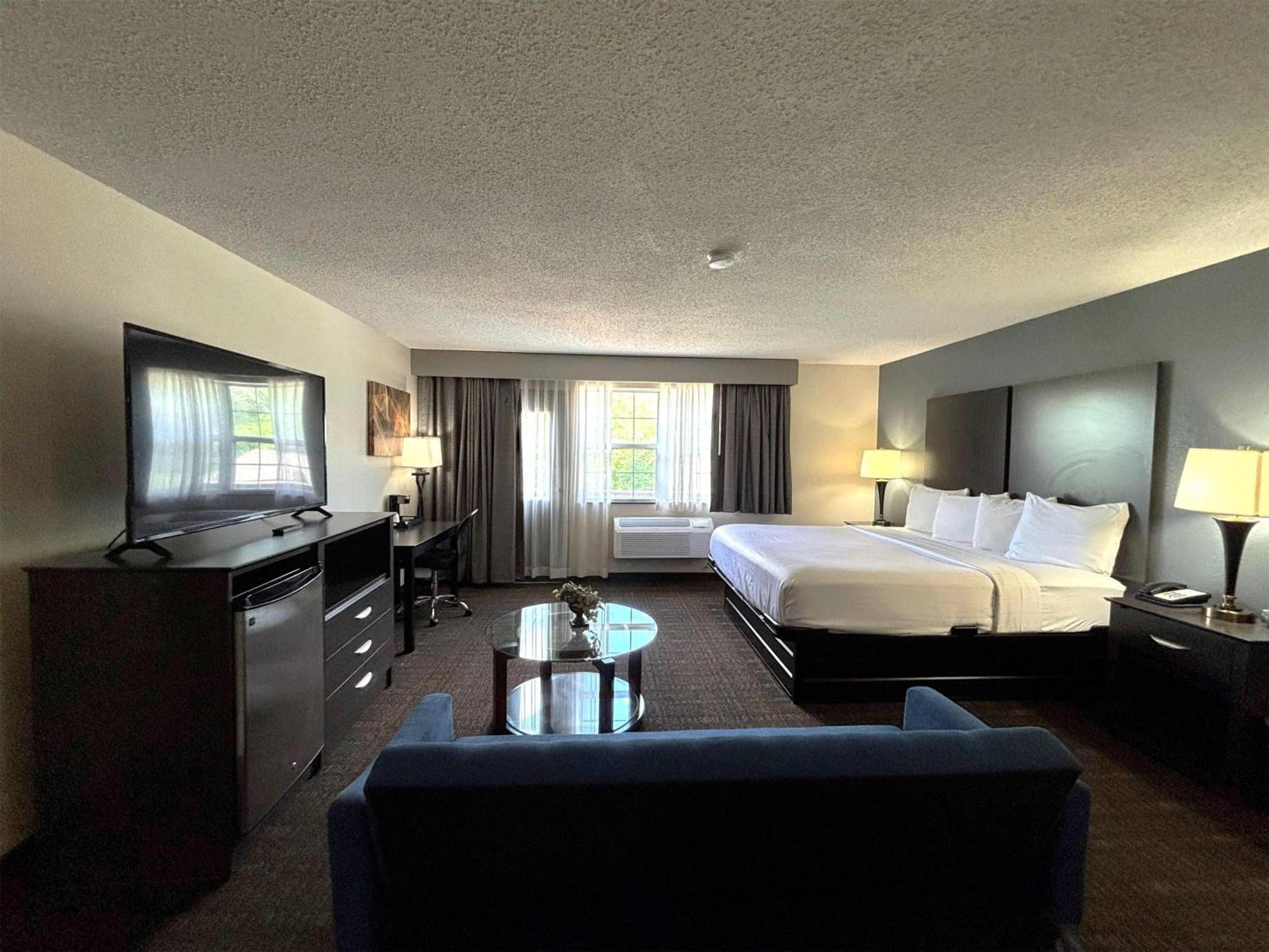 Baymont By Wyndham Chester Il Buitenkant foto